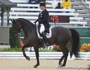 American Todd Flettrich scored 66.553% aboard the Danish warmblood gelding Otto. The piaffe lacked a bit spring but was super rhythmical. The passage is world class. There was a mistake in the one tempi's