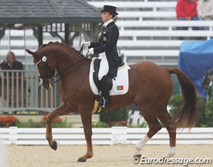 Portuguese Mafalda Galiza Mendes and her Westfalian gelding D'Artagnan pushed for power and made a big statement that she is a very strong Portuguese team rider. She scored 67.489