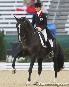 Japanese Yuko Kitai on the 13-year old Belgian warmblood Fairytale