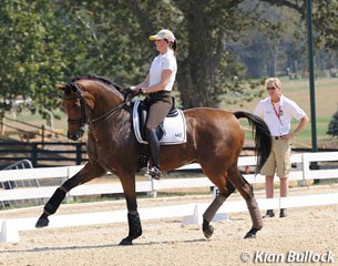 Lyndal Oatley and Potifar get coached by fiance Patrik Kittel :: Photo © Kian Bullock - www.hayleyberesford.com