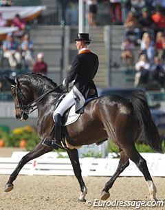 Imke Schellekens-Bartels and Sunrise at the 2010 World Equestrian Games :: Photo © Astrid Appels