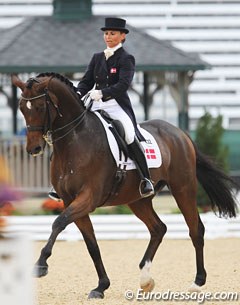 At the CDI Copenhagen she was scoring round 70%, unfortunately at WEG Anne Troensegaard did not get any further then 65.447% for her Grand Prix on the Danish bred Seduc (by Induc)