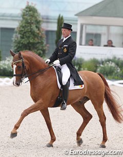 Ronny Coenraerds on the Belgian warmblood Calypso van het Goorhof (by Camus)