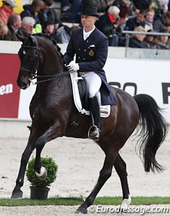 Belgian Jeroen Devroe on Apollo van het Vijverhof