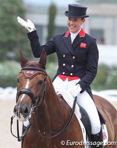 Charlotte Dujardin on Fernandez at the 2011 CDIO Aachen :: Photo © Astrid Appels