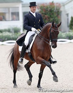 A very much liked pair: Tedd Flettrich and Cherry Knoll Farm's Danish warmblood gelding Otto (by Rambo x Rampal)