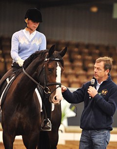 Georgina Catermole's Maserati and Dr. Ulf Möller checking the noseband :: Photo © Roz Neave