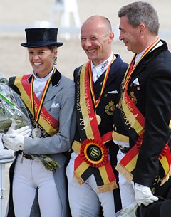 Julie de Deken, Jeroen Devroe and Johan Zagers on the podium at the 2011 Belgian Championships