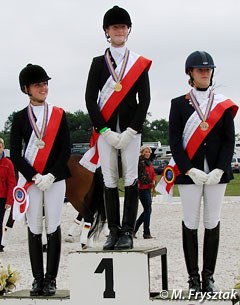 The Individual test podium: Walterscheidt, Linnemann, Van Lierop
