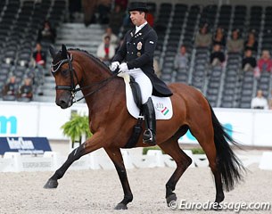 Robert Acs and Weinzauber at the 2011 European Dressage Championships in Rotterdam