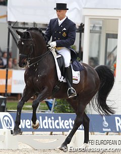 Jeroen Devroe on Apollo van het Vijverhof: best scoring Belgian pair (69.559%) and qualified for the Grand Prix Special