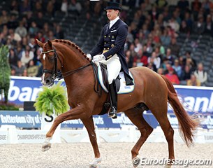 Swedish Patrik Kittel and Scandic led team Sweden to an Olympic ticket at the 2011 European Championships :: Photo © Astrid Appels