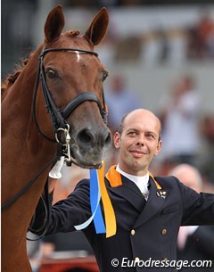 Hans Peter Minderhoud retires Nadine at the 2011 European Dressage Championships :: Photo © Astrid Appels