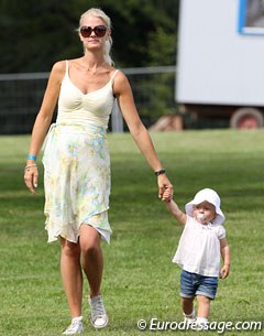 Catharina Svensson, Jan Brink's wife, and their toddler Angelina Brink