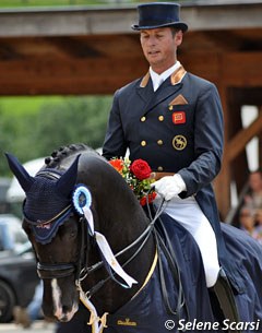 Carl Hester and Uthopia win the Grand Prix Special at the 2011 CDI Fritzens