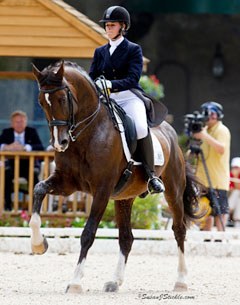 Elizabeth Austin on Olivier at the U.S. Dressage Championships :: Photo © Sue Stickle