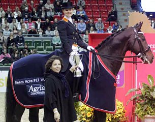 Adelinde Cornelissen wins the 2011 CDI-W Gothenburg World Cup Qualifier