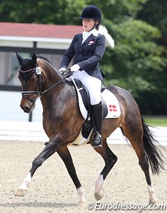 Caroline Aarosin and SL Lucci at the 2011 CDIO-P Hagen :: Photo © Astrid Appels