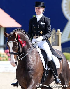 Juliane Brunkhorst on Pferd 24's liver chestnut Wunschtraumer