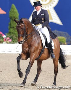 Lady of the house Bianca Kasselmann saddled Famous Boy (by Feiner Stern), a horse which last year was leased by a syndicate in an attempt for Canadian Christilot Boylen-Hansen to qualify for WEG