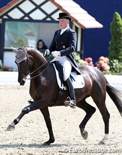 Michael Klimke on the Trakehner bred mare Berti's Biene (by Biotop)