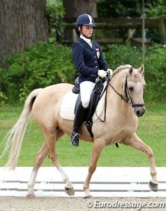 Austrian Florentina Gisi Lorenz on Golden Juicy