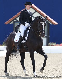 Martina Spada on Welfenadel at the 2011 CDIO-JR Hagen :: Photo © Astrid Appels
