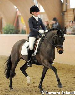 Die Kleine Liebe & Julia Schulze Frenking. A lovely pair! The pony got a bit BTV but still showed willingness and esprit. Why these two were sent home with only 63.8% was the mystery of the day: they certainly deserved the sympathy award!