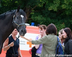 Uta Graf meeting some of her fans