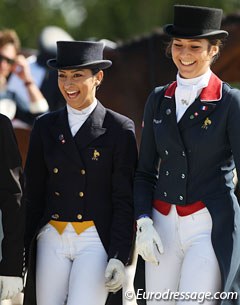 French having fun on the podium: Salomé Sadoun and Pauline Guillem