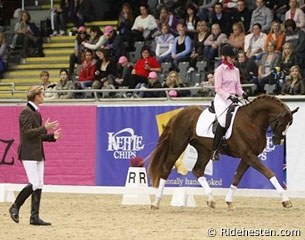 Edward Gal teaching Silke Bakken on Tailormade Ralph Lauren at the 2011 CDI Oslo :: Photo © Ridehesten.com