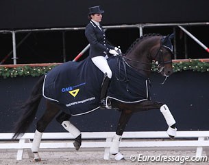 Emmelie Scholtens and Apache win the 2011 KWPN Stallion Competition in Roosendaal :: Photo © Astrid Appels