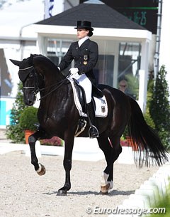 Kristina Sprehe and Desperados in the Under 25 competition at the 2011 CDI Rotterdam :: Photo © Astrid Appels