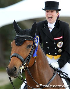 During the prize giving ceremony the announcer played the wrong national anthem (that of Australia instead of Austria) which produced quite some laughter from the rider and the crowds.