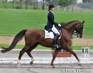 Rachael Sanna and Jaybee Alabaster at the 2011 Australian Championships :: Photo © Franz Venhaus