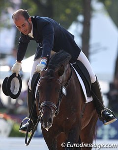 Angel Dorado Martinez is very happy with his ride on Manchego. What a brilliant PRE stallion. This is a bay Fuego in the making!