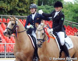 Jessica Krieg and Anna Christina Abbelen having fun at Wiesbaden