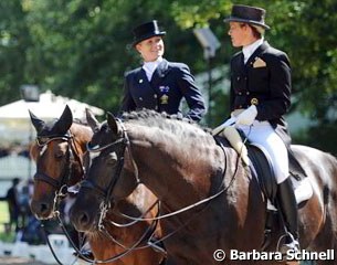 Hayley Beresford and Uta Gräf having a chat