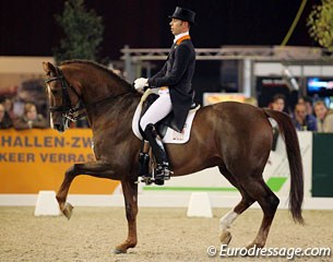 Hans Peter Minderhoud aboard Tango. The passage is the real highlight of this horse.