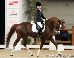 The youngest competitor at the 2011 CDI Zwolle: French 11-year old Clarissa Rufin on Dacapo. Clarissa will be turning 12 at the end of January.