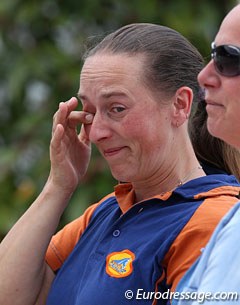 Van der Meer's groom in tears