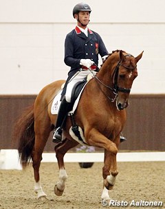 Carl Hester on Fiona Bigwood's Wie Atlantico