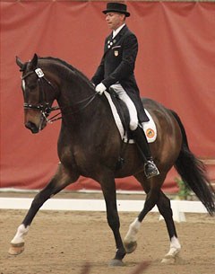 Steffen Peters on Legolas at the 2012 CDI-W Del Mar :: Photo © Phelpsphotos.com