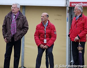 Judge Plewa with Germany's team trainers Jonny Hilberath and Jurgen Koschel