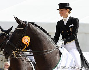 Stella Charlott Roth and Diva Royal win the Under 25 tour