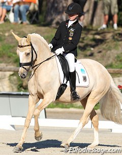 Semmieke Rothenberger on Golden Girl