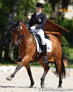 Eilidh Grant and Comanche Crumble at the 2012 European Young Riders Championships in Berne, Switzerland :: Photo © Astrid Appels