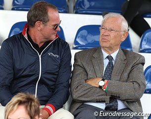 Vivien Niemann's father Christoph talking to Cipollini's breeder, German judge Dieter Schüle