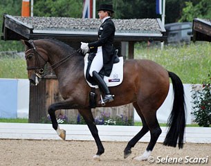 Dorothee Schneider and Forward Looking at the 2012 CDI Fritzens :: Photo © Selene Scarsi