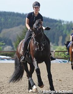 Anna Kasprzak schooling Donnperignon on Saturday